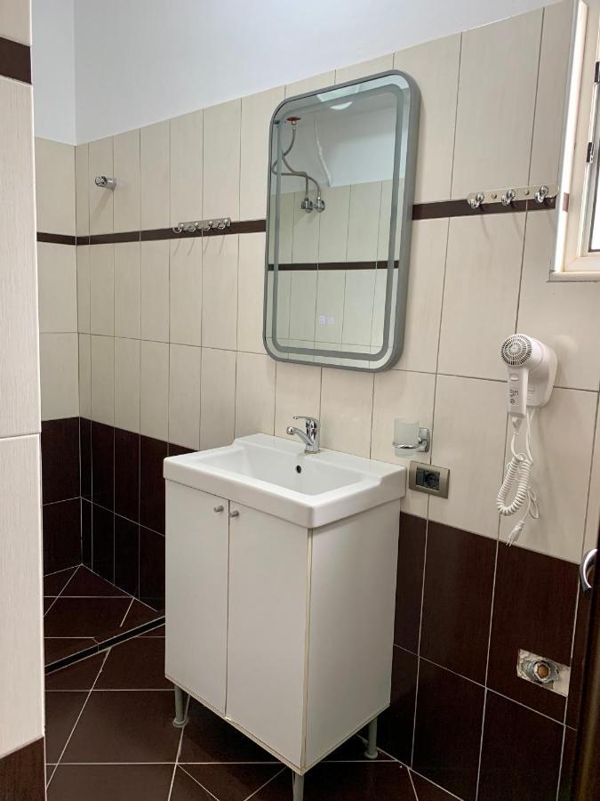 Bardhi Apts Saranda Kültér fotó