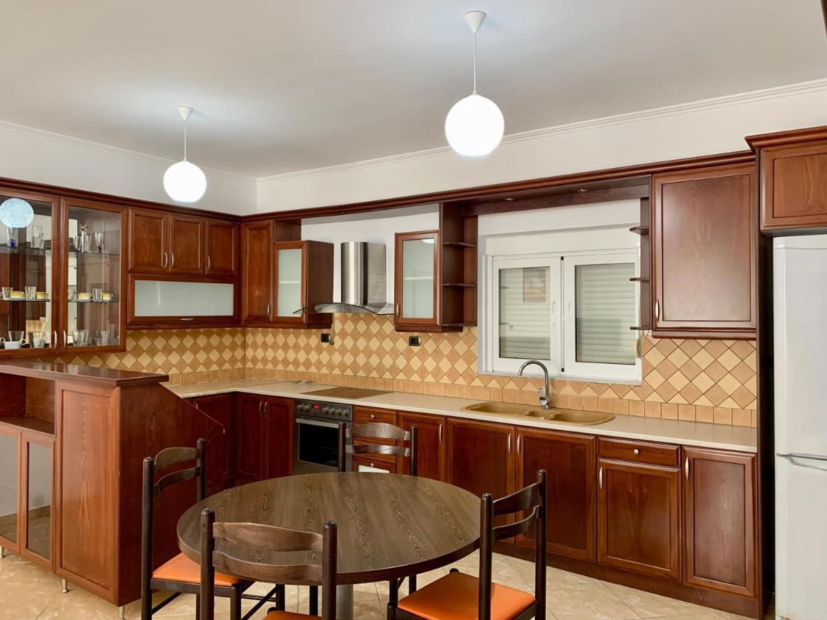 Bardhi Apts Saranda Kültér fotó